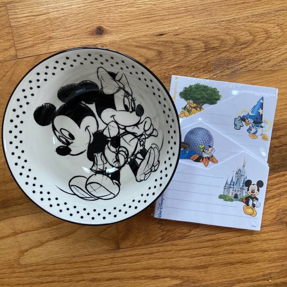 Disney Bowl & Note Pad